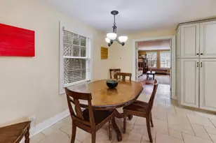 881 Harvard Ct, Highland Park, IL 60035 - Photo 16