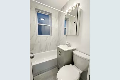 5710 N Winthrop Avenue #113, Chicago, IL 60660 - Photo 8