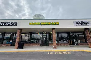 43 W Golf Ave, Arlington Heights, IL 60005 - Photo 1