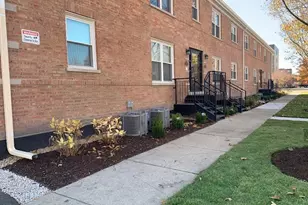 7227 Thomas St, River Forest, IL 60305 - Photo 2