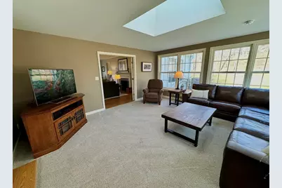 4N609 Pheasant Run Drive, Saint Charles, IL 60175 - Photo 10