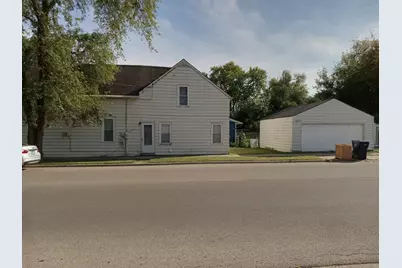 968 Judge Avenue, Waukegan, IL 60085 - Photo 2