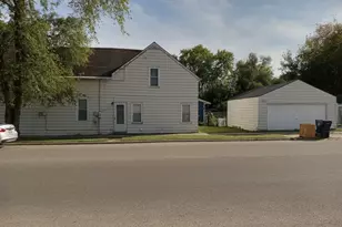 968 Judge Ave, Waukegan, IL 60085 - Photo 2