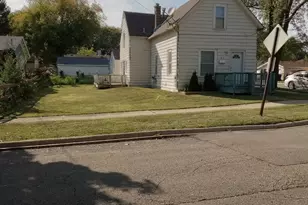 968 Judge Ave, Waukegan, IL 60085 - Photo 1