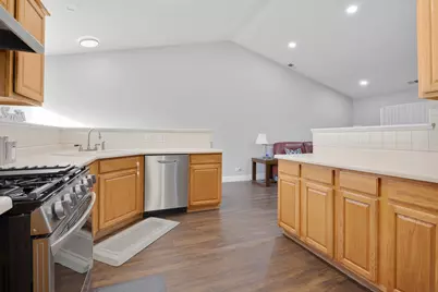129 Southwicke Drive #B, Streamwood, IL 60107 - Photo 8