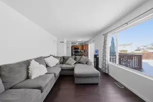 370 Dartmoor Ave, Romeoville, IL 60446 - Photo 18