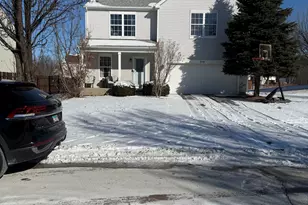 370 Dartmoor Ave, Romeoville, IL 60446 - Photo 1