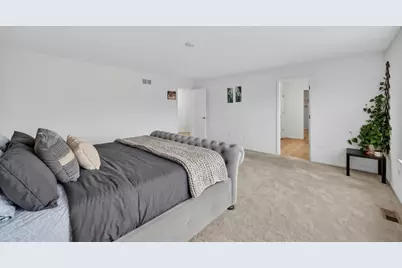 1818 Chandolin Court, Elgin, IL 60124 - Photo 22