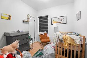 5811 N Winthrop Ave, Chicago, IL 60660 - Photo 10