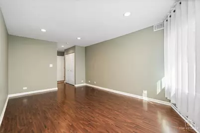 5450 Astor Lane #415, Rolling Meadows, IL 60008 - Photo 12