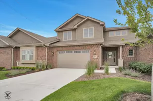 8858 Buffington Breakwater Dr, Frankfort, IL 60423 - Photo 2