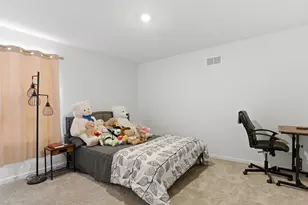 16117 S Longcommon Ln, Plainfield, IL 60586 - Photo 20