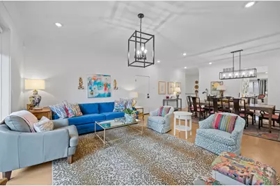 2759 W Lawrence Avenue #1W, Chicago, IL 60625 - Photo 4