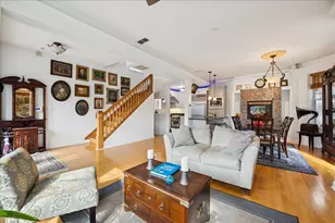 1260 W Winnemac Ave, Chicago, IL 60640 - Photo 6