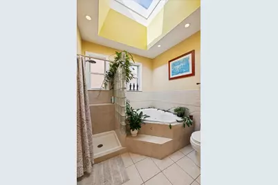 1260 W Winnemac Avenue, Chicago, IL 60640 - Photo 16