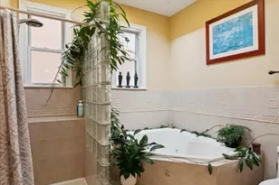 1260 W Winnemac Ave, Chicago, IL 60640 - Photo 16