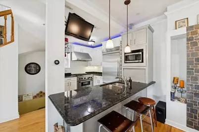 1260 W Winnemac Avenue, Chicago, IL 60640 - Photo 10