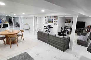 6236 N Francisco Ave, Chicago, IL 60659 - Photo 4