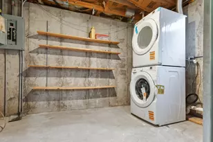 215 Apple Hill Ln, Streamwood, IL 60107 - Photo 22