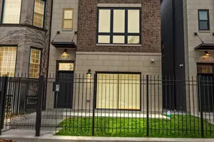 4934 S Champlain Ave, Chicago, IL 60615 - Photo 2