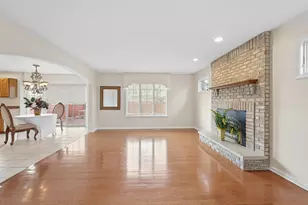 18036 Crystal Ln, Lansing, IL 60438 - Photo 6