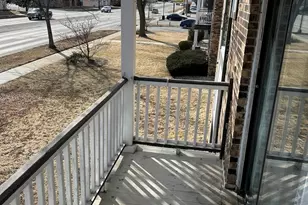 5850 W 87th St, Burbank, IL 60459 - Photo 8