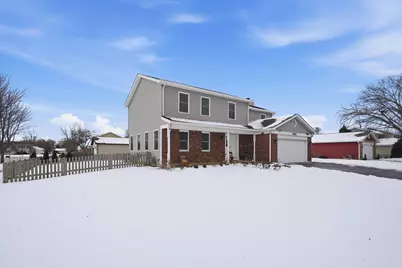 1625 Powder Horn Drive, Algonquin, IL 60102 - Photo 2