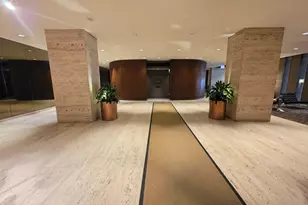 6033 N Sheridan Rd, Chicago, IL 60660 - Photo 2