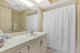 2016 Midwest Club Pkwy, Oak Brook, IL 60523 - Photo 30