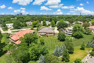 2016 Midwest Club Pkwy, Oak Brook, IL 60523 - Photo 38