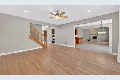 1518 N Patton Avenue, Arlington Heights, IL 60004 - Photo 12
