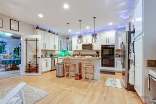 7449 Brentwood Ln, Gurnee, IL 60031 - Photo 14