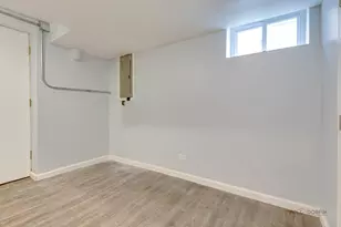 6149 N Karlov Ave, Chicago, IL 60646 - Photo 40