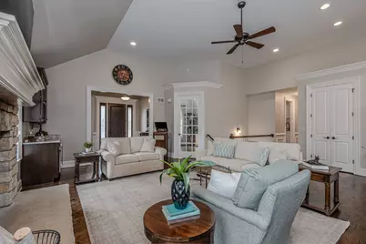 369 Fritz Lane, Geneva, IL 60134 - Photo 6