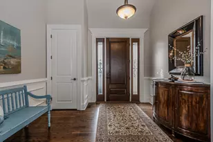 369 Fritz Ln, Geneva, IL 60134 - Photo 2