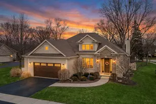 369 Fritz Ln, Geneva, IL 60134 - Photo 1