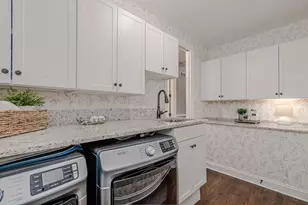 369 Fritz Ln, Geneva, IL 60134 - Photo 18