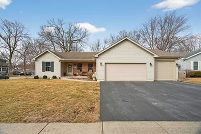 630 W Church Street, Sheridan, IL 60551 - Photo 1