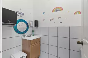 222 E 61st St, Chicago, IL 60637 - Photo 44