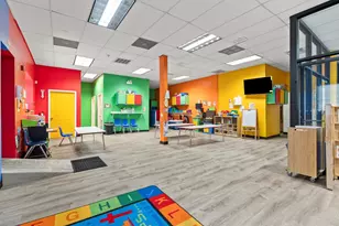 222 E 61st St, Chicago, IL 60637 - Photo 10