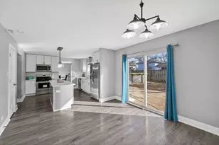 2715 Knollwood Pl, Hazel Crest, IL 60429 - Photo 26