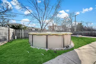 2715 Knollwood Pl, Hazel Crest, IL 60429 - Photo 40