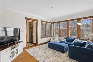 3614 N Lotus Ave, Chicago, IL 60641 - Photo 2