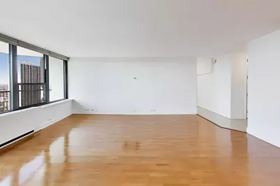 1560 N Sandburg Terrace #2411J, Chicago, IL 60610 - Photo 6