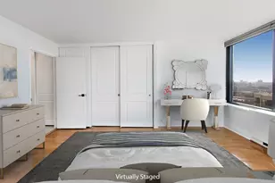 1560 N Sandburg Terrace, Chicago, IL 60610 - Photo 18