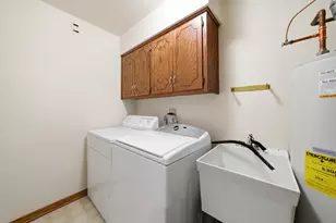 18039 Delaware Ct, Orland Park, IL 60467 - Photo 18