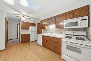 18039 Delaware Ct, Orland Park, IL 60467 - Photo 8