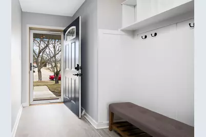 825 Concord Lane, Hoffman Estates, IL 60192 - Photo 4