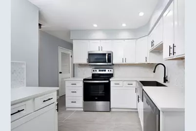 825 Concord Lane, Hoffman Estates, IL 60192 - Photo 12