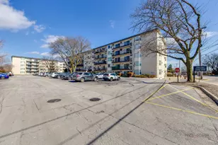5506 Lincoln Ave N, Morton Grove, IL 60053 - Photo 1